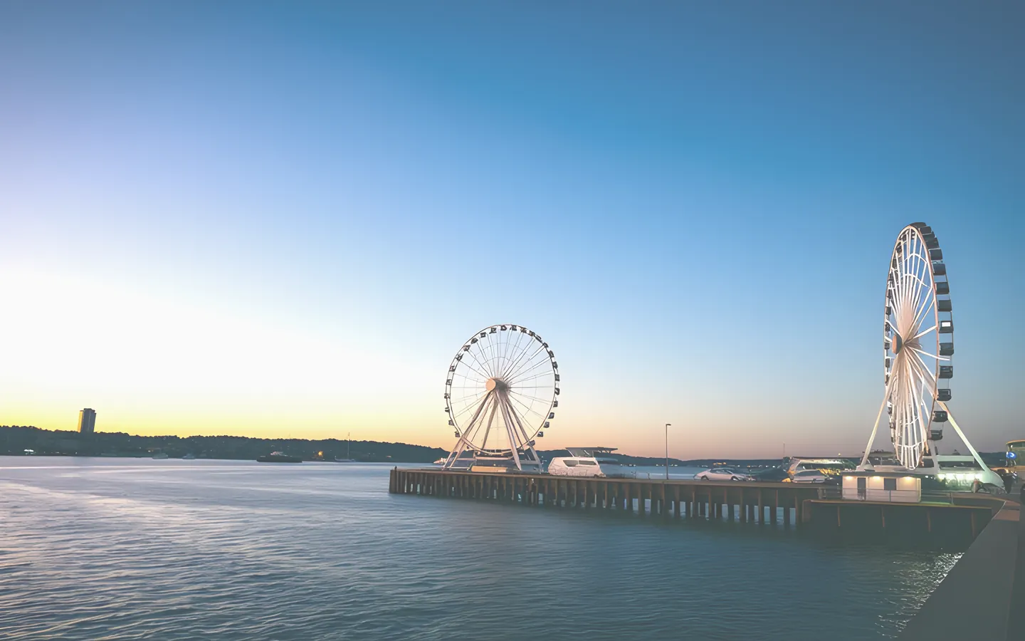 Geelong waterfront with the bay and Ferris wheel